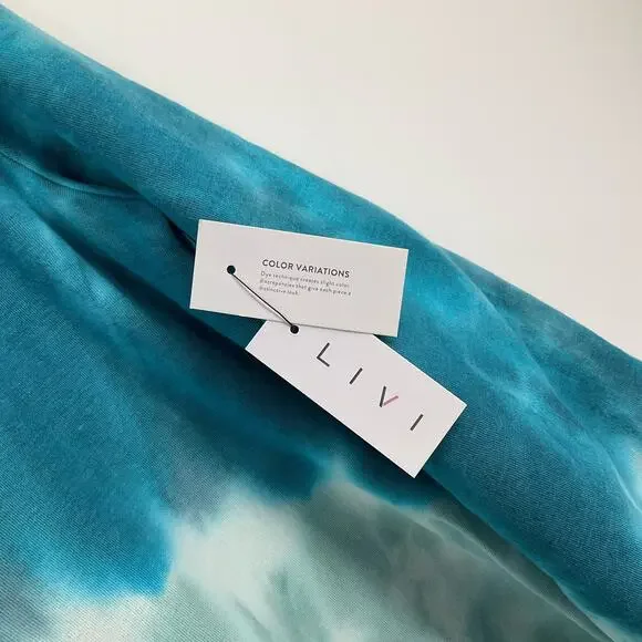 Livi Lane Bryant Hoodie Sweatshirt Tie Dye Blue/Green Size 18/20 NWT - Picture 3 of 7